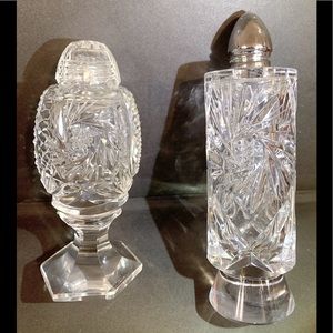 Vintage pinwheel crystal cut salt and pepper shakers set